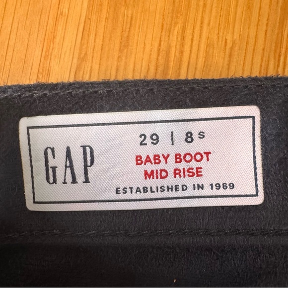 NWT GAP Mid Rise Vegan Leather Baby Boot Black Pants Size 29 Short - Picture 11 of 14